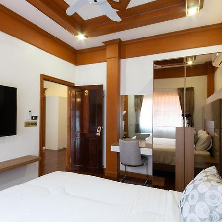 Rudi House Villa Patong Luaran gambar